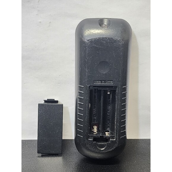 RCA RCR504BE 4-Device Palm Sized Universal Remote New - TV Cable DVD VCR - Picture 3 of 3